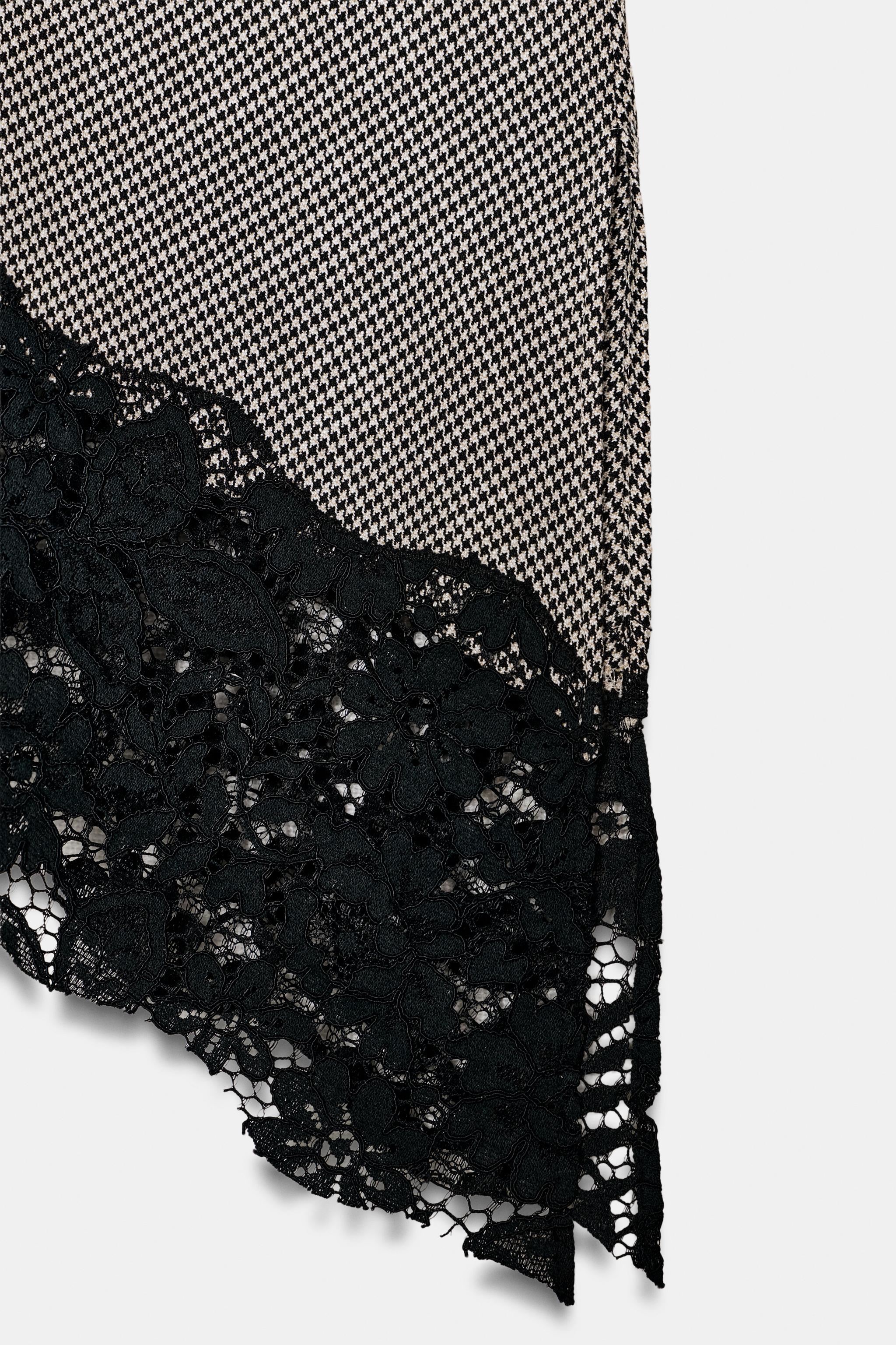 HOUNDSTOOTH LACE TOP